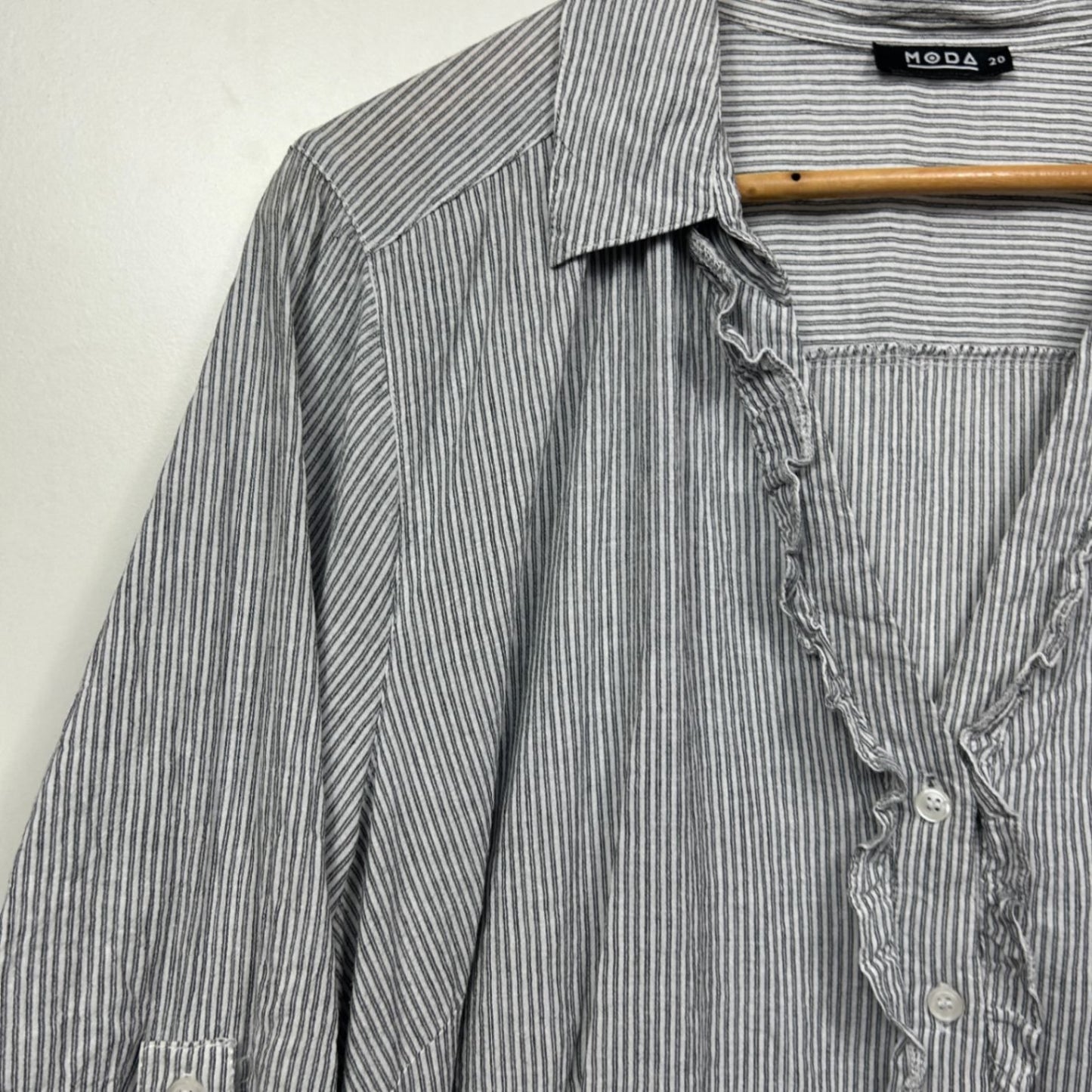MODA Black White Stripe Cotton Roll Tab Sleeve Top Blouse Striped Size 20