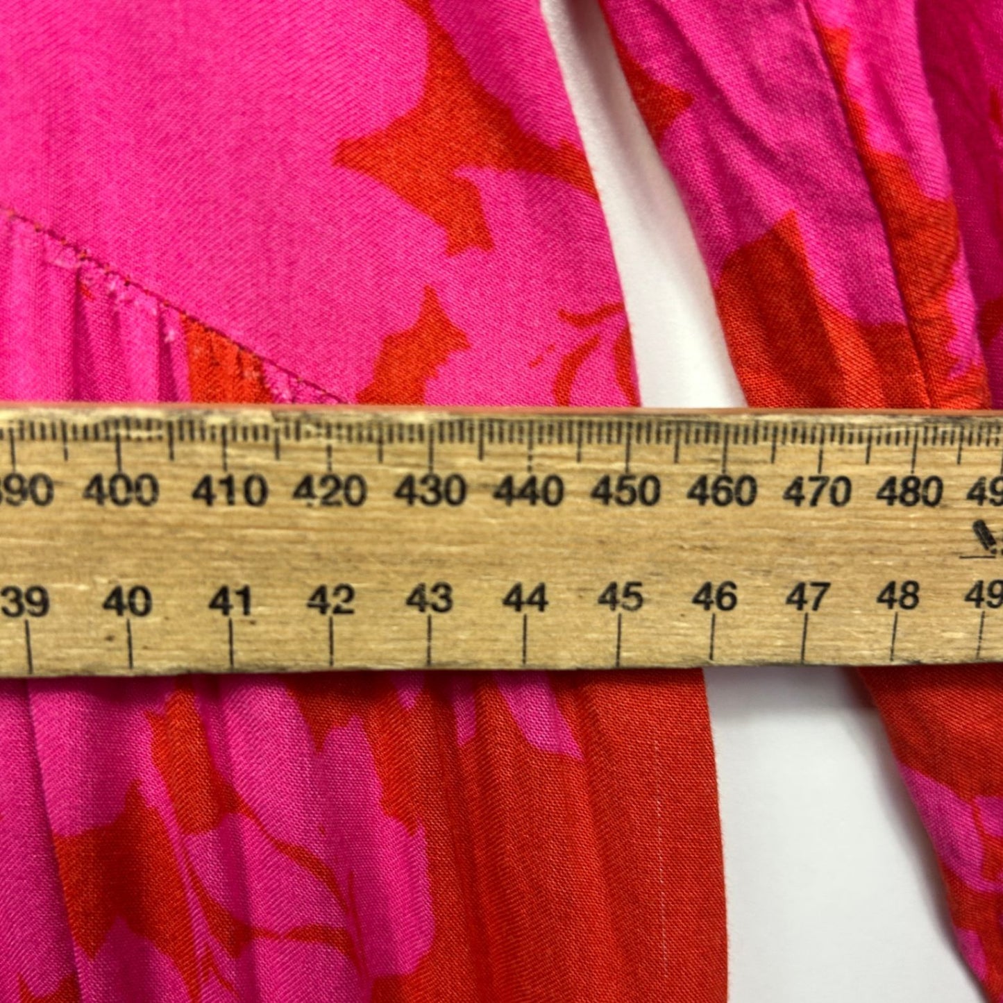 Label of Love Maxi Dress Size 14 Large Pink Red Long Sleeve Floral Long Length Rayon