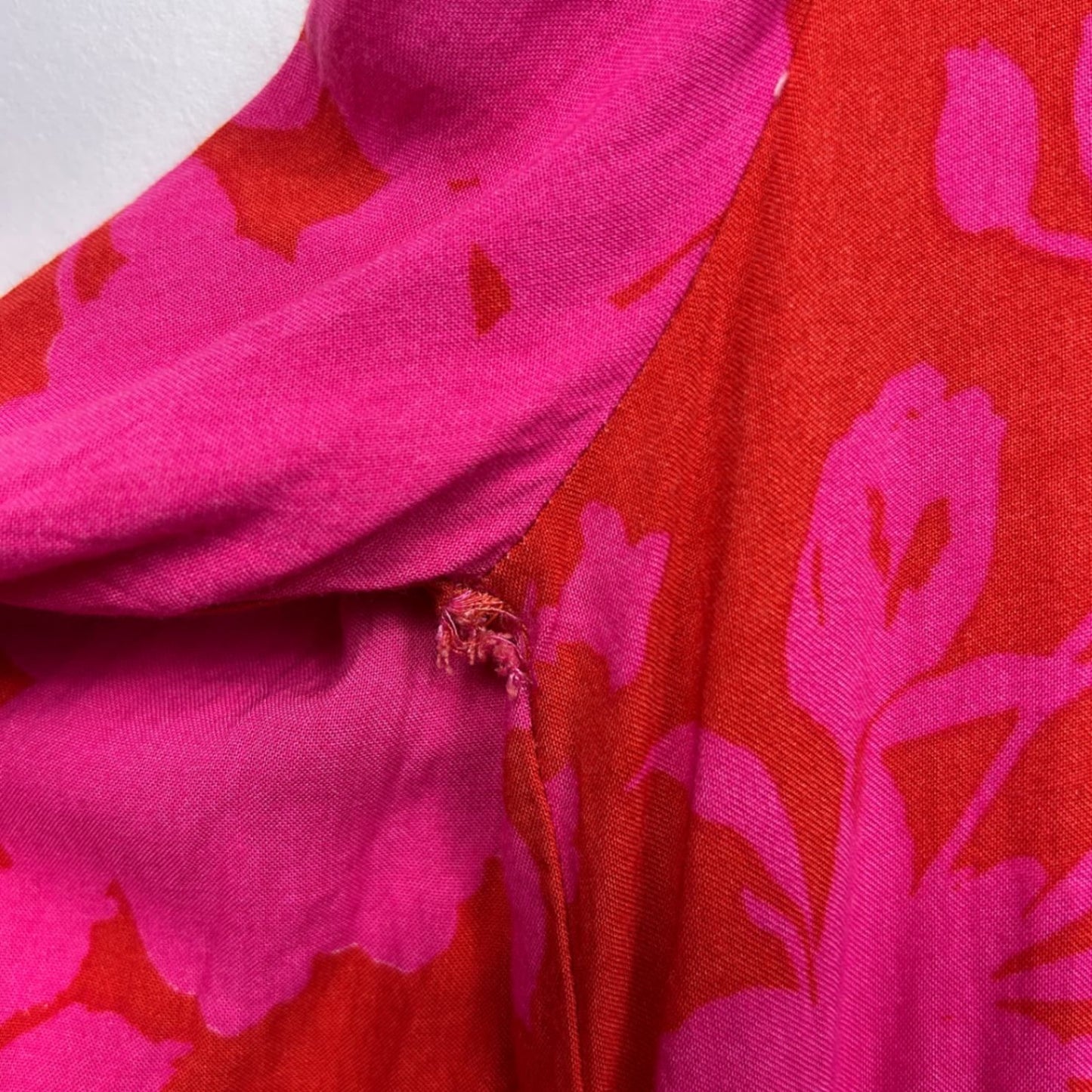 Label of Love Maxi Dress Size 14 Large Pink Red Long Sleeve Floral Long Length Rayon