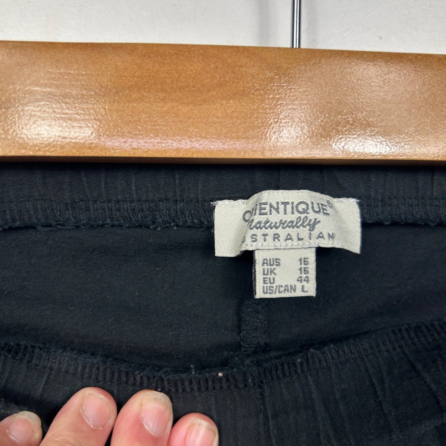 Orentique Black Trousers Pants Size 16 Ankle Length Pull On