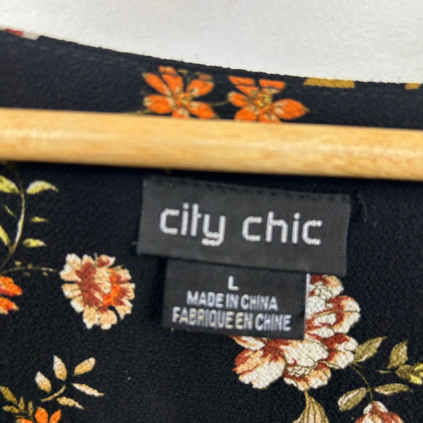 City Chic Faux Wrap Dress Size 20 Large Plus Black Floral Short Sleeve Midi