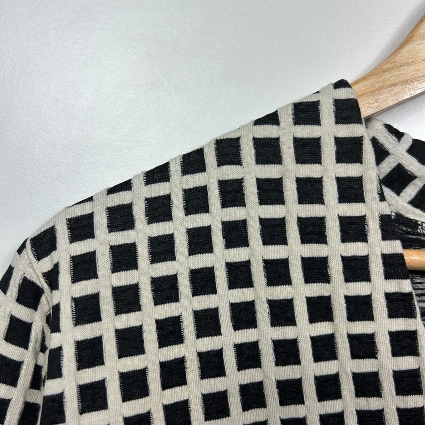 Taking Shape Tunic Top Size 16 Black Beige Check