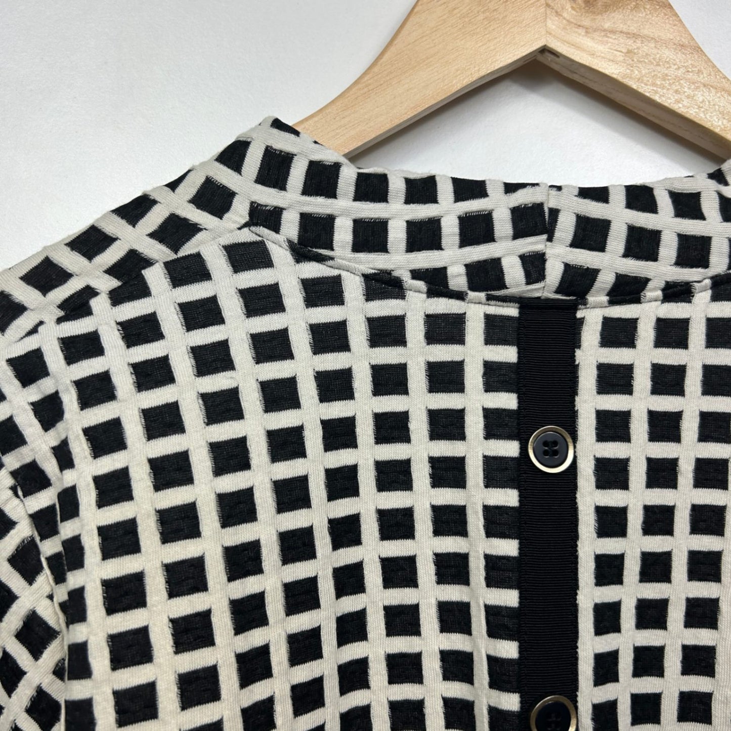 Taking Shape Tunic Top Size 16 Black Beige Check