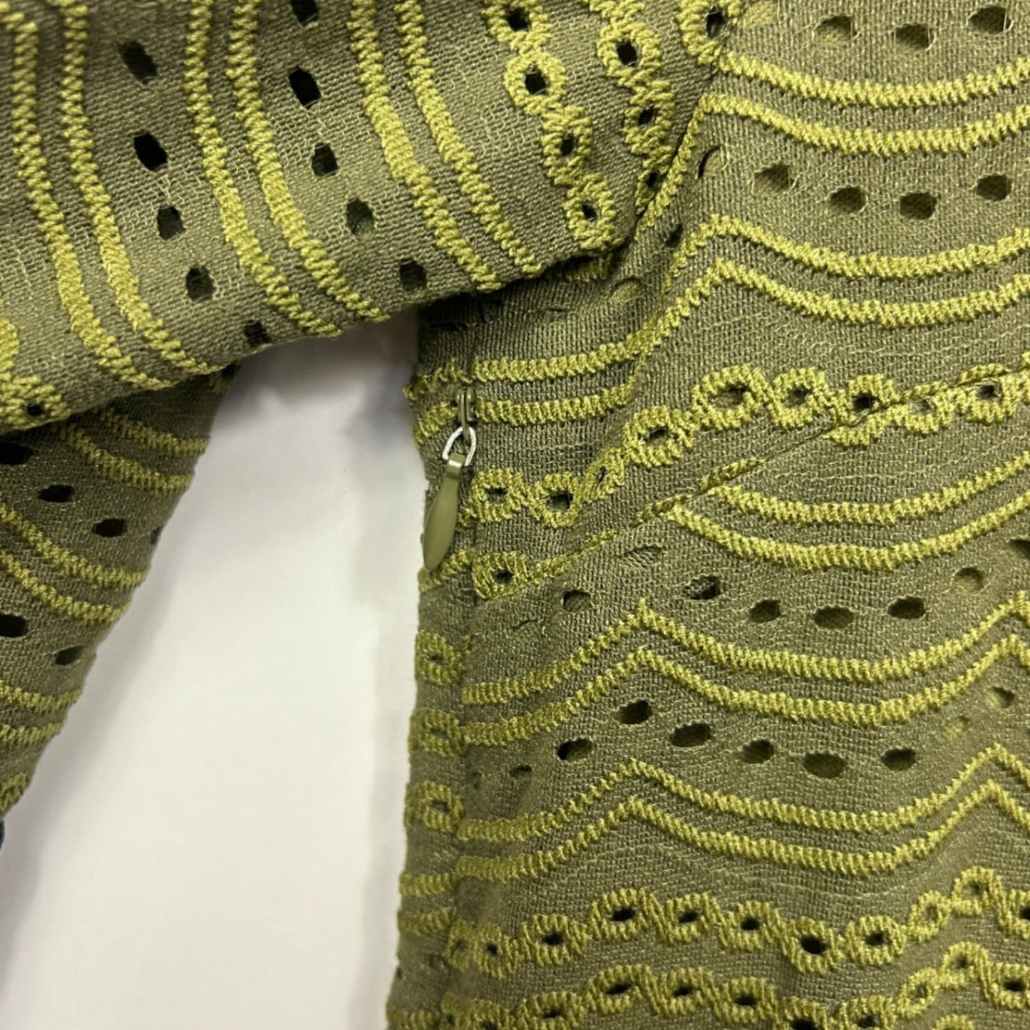 New Livingstone Cooper Cocktail Dress Size 16 Green Cecil Bell Sleeve