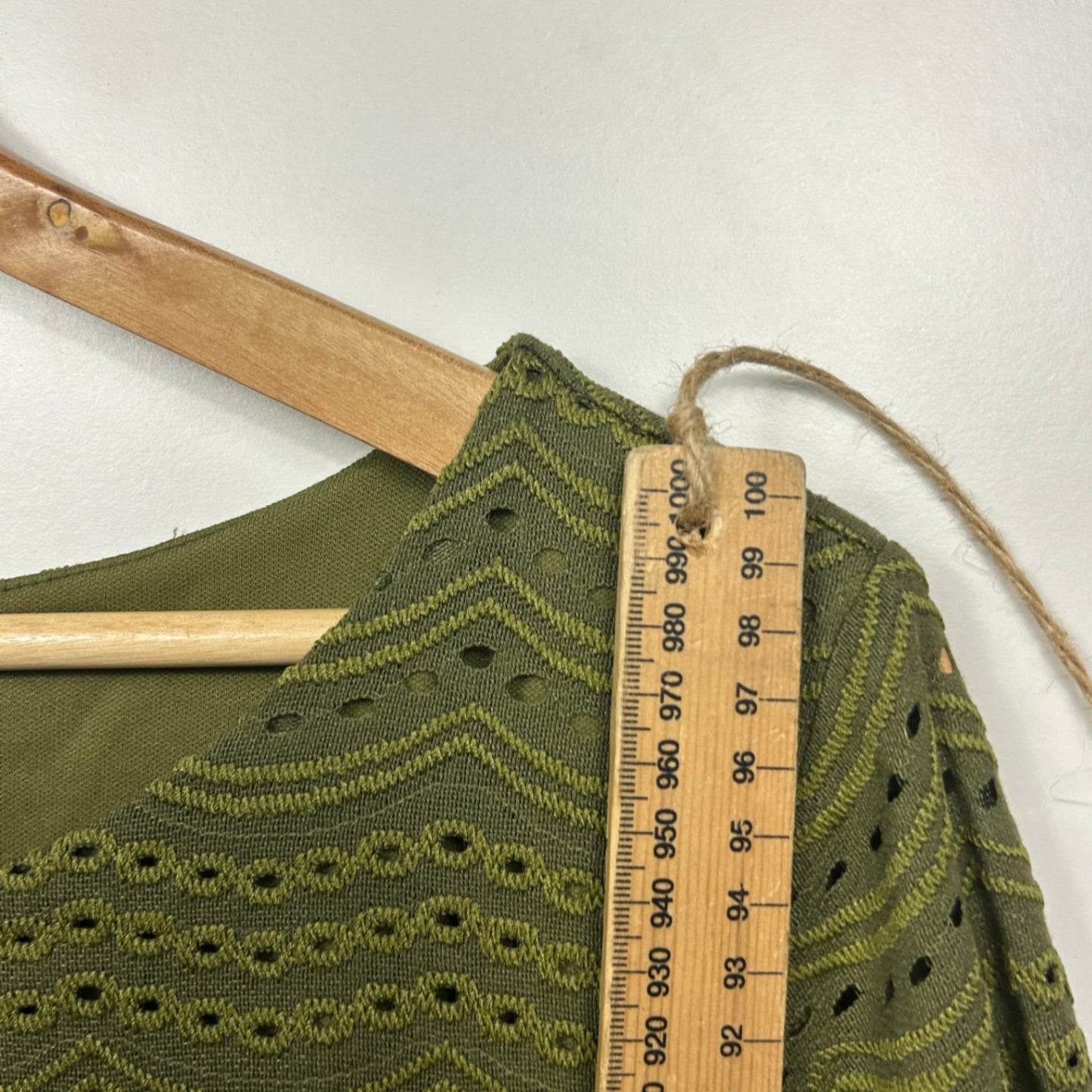 New Livingstone Cooper Cocktail Dress Size 16 Green Cecil Bell Sleeve