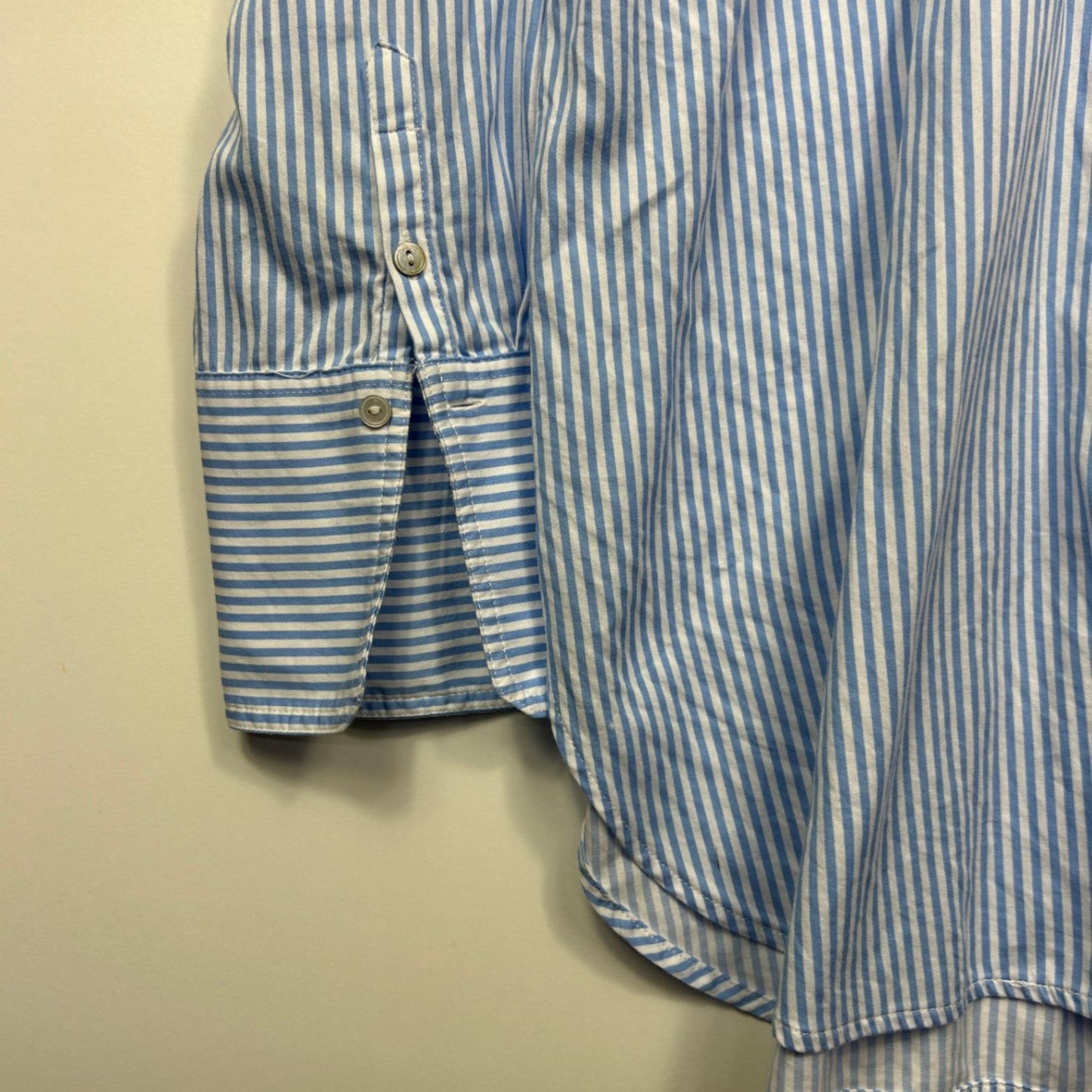 Sussan Long Sleeve Shirt Size 14 Cotton Blue White Striped Button Up