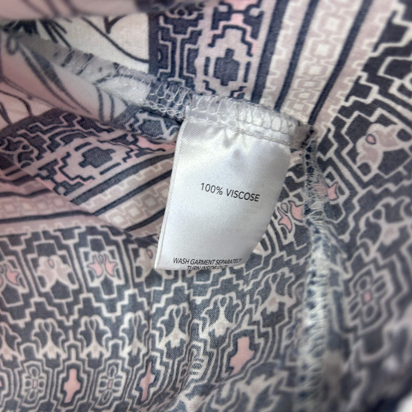 Millers Top Size 18 Black White Floral 3/4 Sleeve Viscose