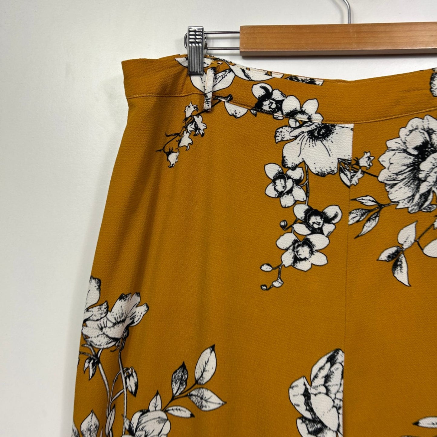 City Chic Mustard Yellow Wide Leg Palazzo Trousers Pants Side Zip Size 16