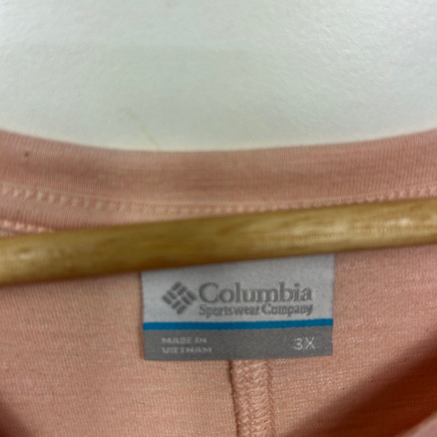 Columbia Short Sleeve Top Size 18 3XL Peach Activewear Hiking Outdoor Travel