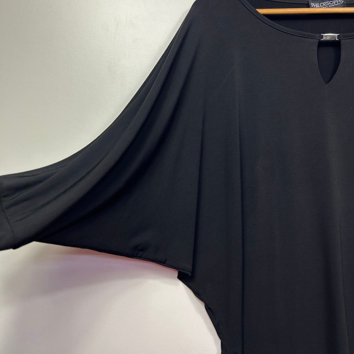 Philosophy Australia Black Batwing Top Size 16 Black *Fault