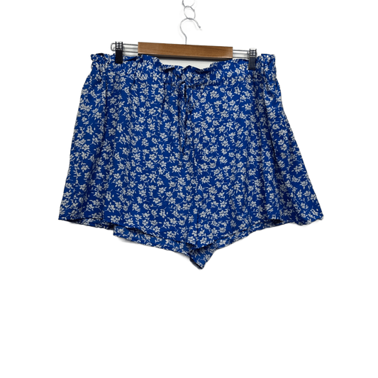 SHEIN Blue White Floral Shorts Size 18 20 4XL