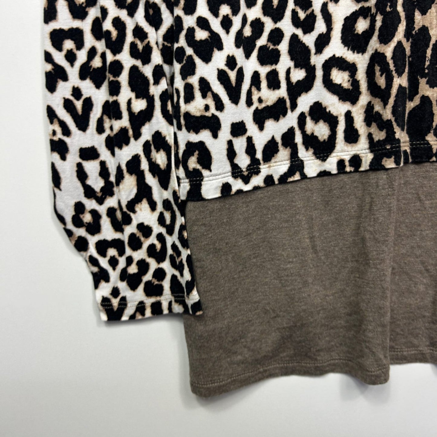 Suzanne Grae Brown Animal Print Top Size 14 Large Viscose Blend