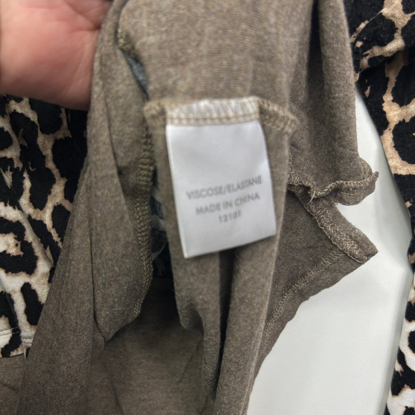 Suzanne Grae Brown Animal Print Top Size 14 Large Viscose Blend