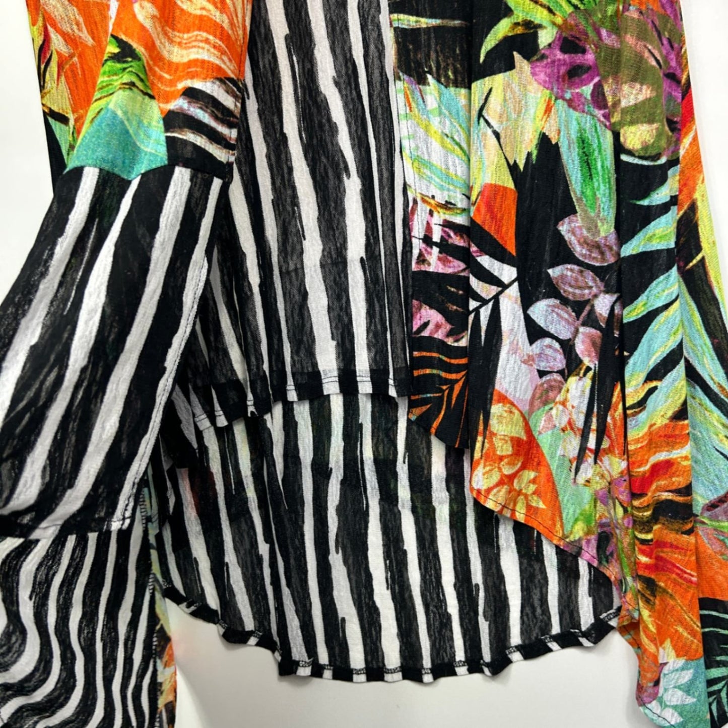 Taking Shape Top Floral Striped Short Sleeve Tunic Size 14 Plus XS