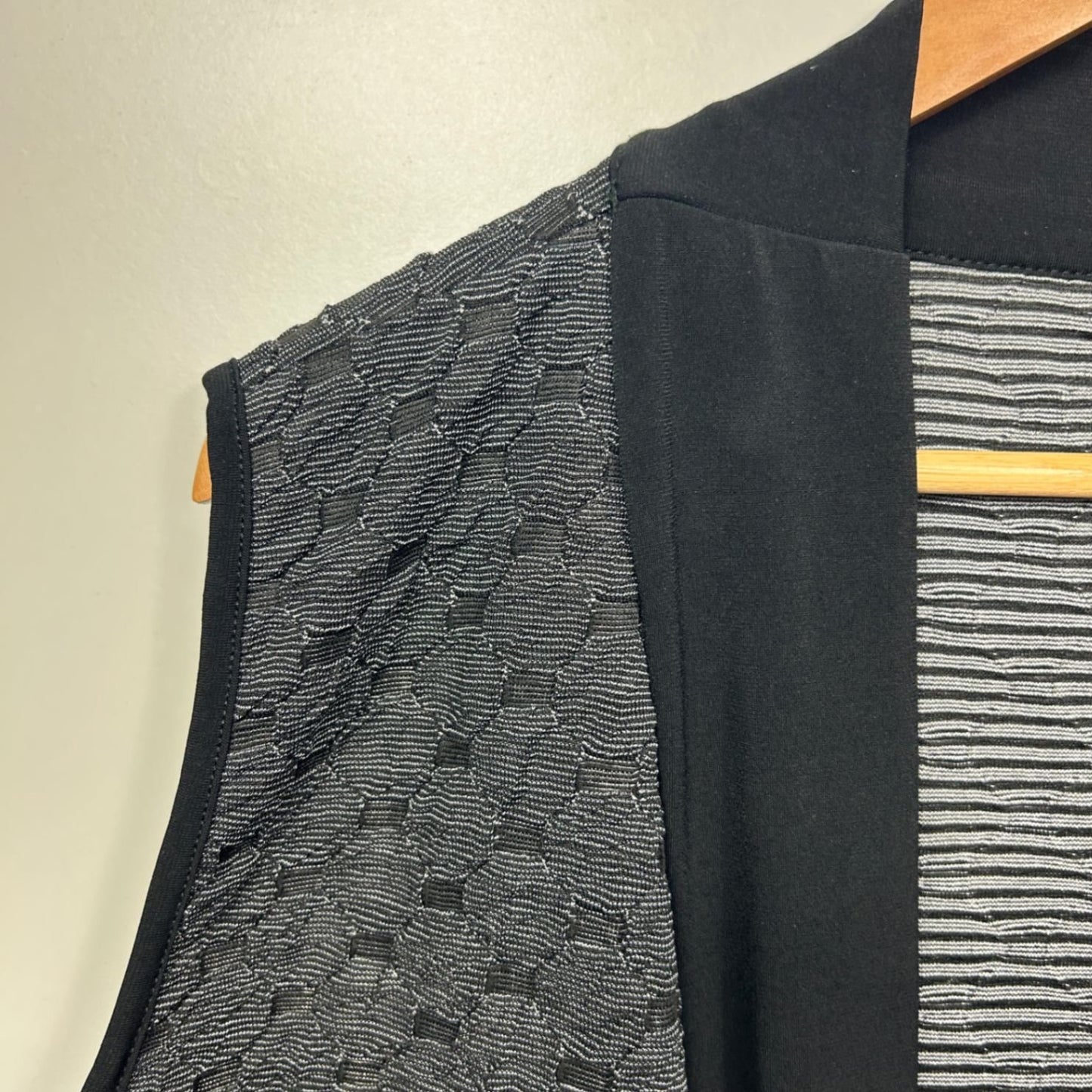Taking Shape Black Duster Jacket Open Front Top Vest Size 18 Medium Plus