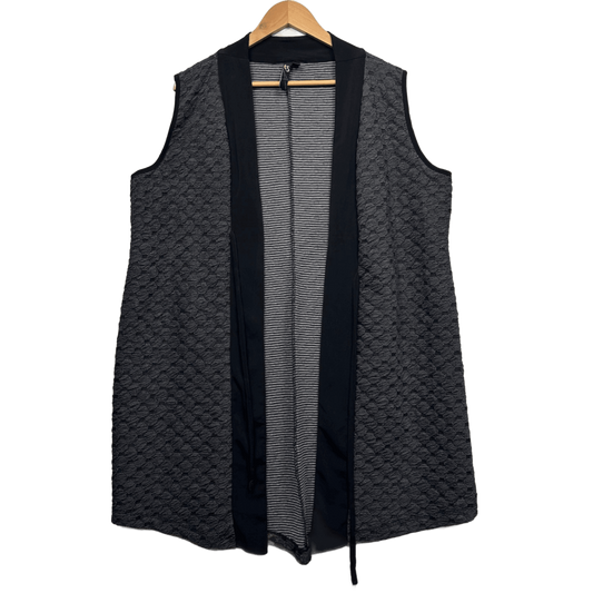 Taking Shape Black Duster Jacket Open Front Top Vest Size 18 Medium Plus