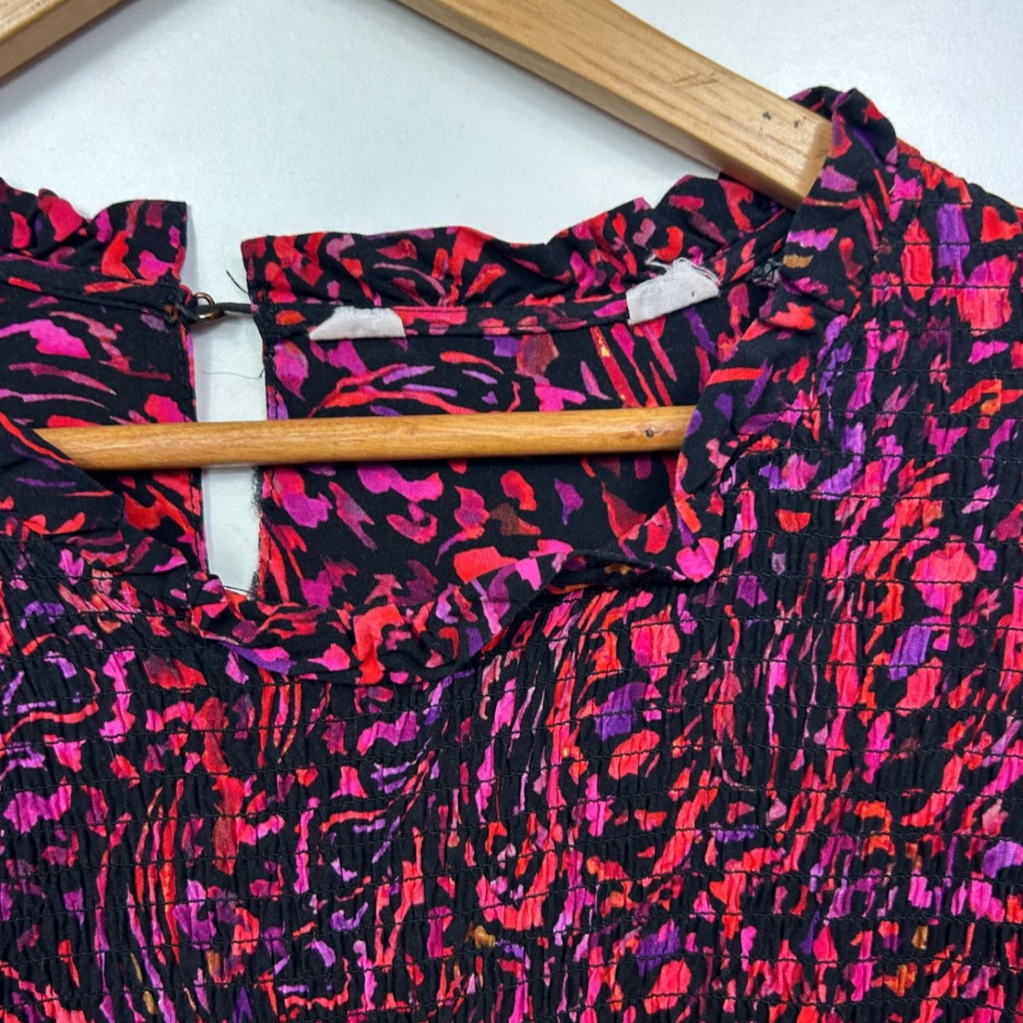 Virtuelle Top Size 16 Long Sleeve Floral Ruched Neckline Viscose *Fault