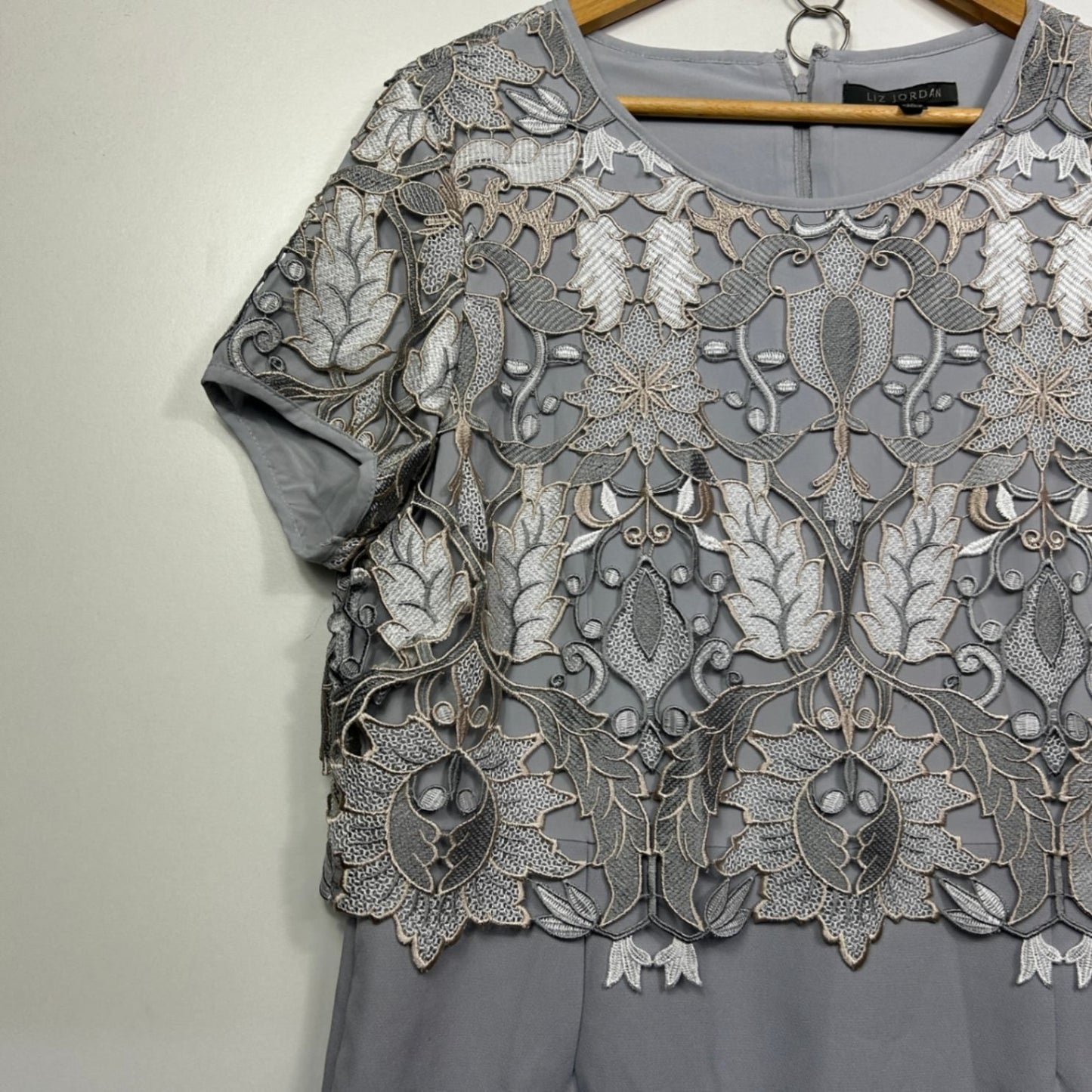 Liz Jordan Cocktail Dress Size 14 Embroidered Lace Overlay Mother of the Bride