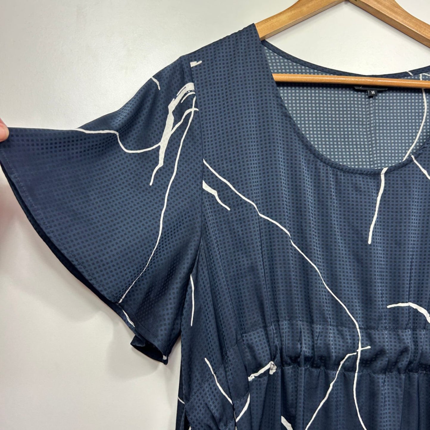 Motto Fashios Navy White Short Sleeve Midi Length Pockets Dress Size 14