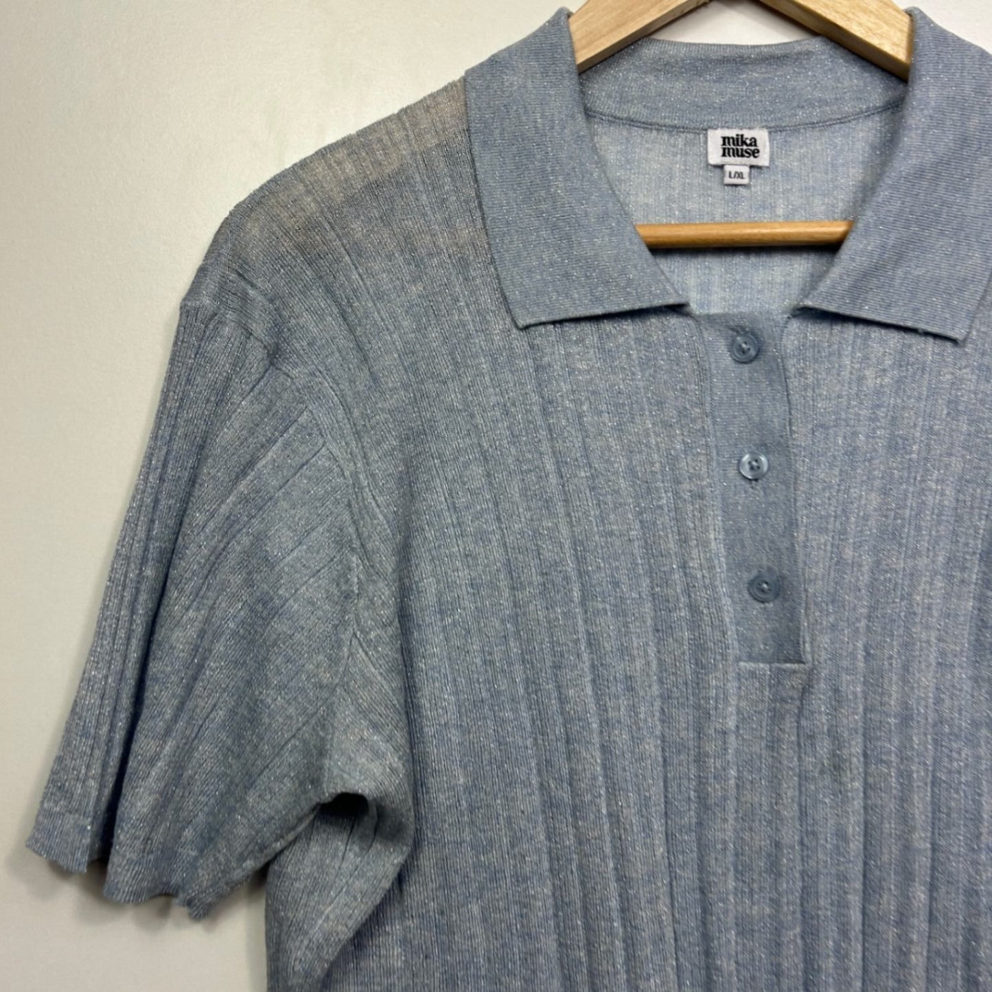 Mika Muse Metallic Collared Top Size 12 14 16 Blue