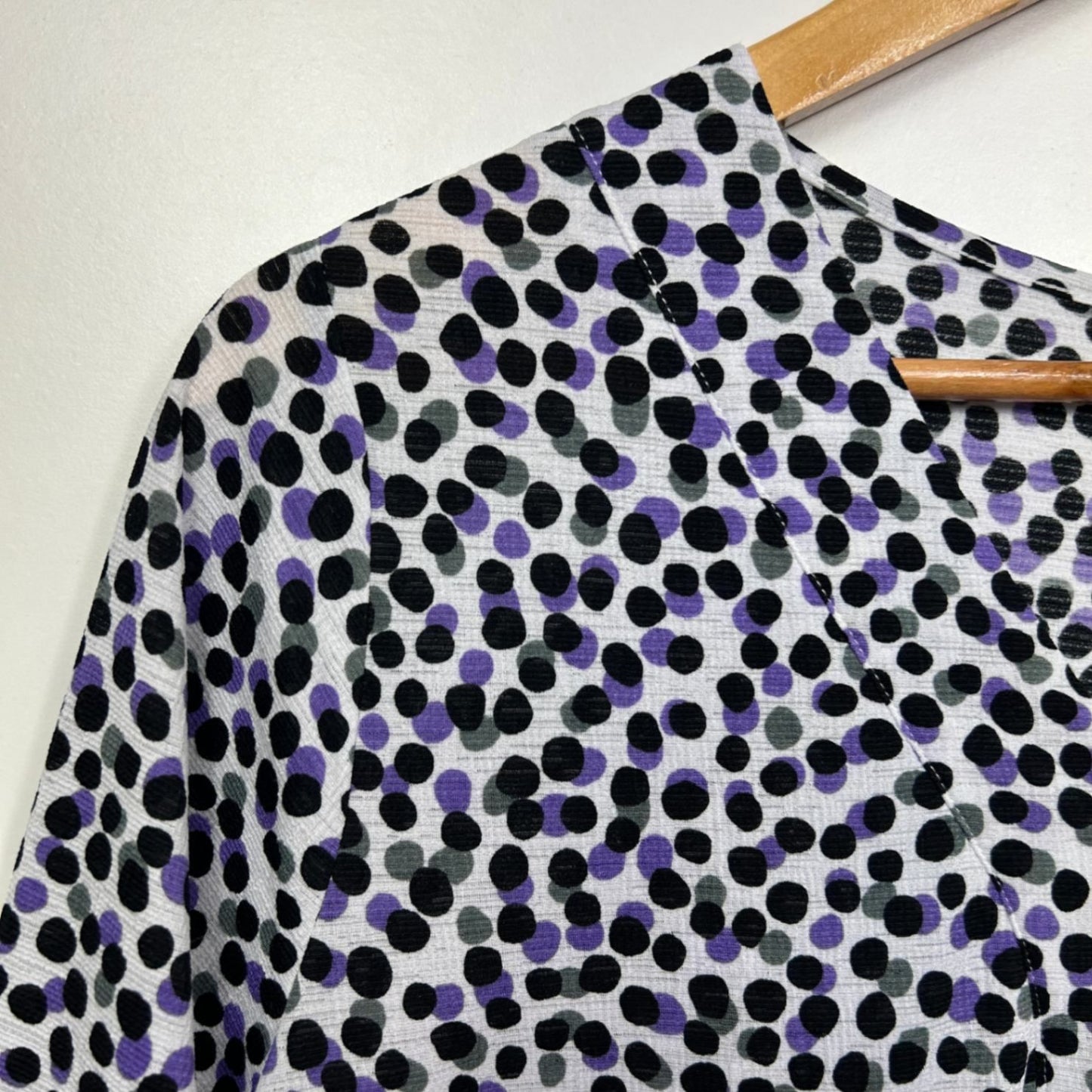 Taking Shape Tunic Top Short Sleeve Size 16 Small Plus Pleated Dots