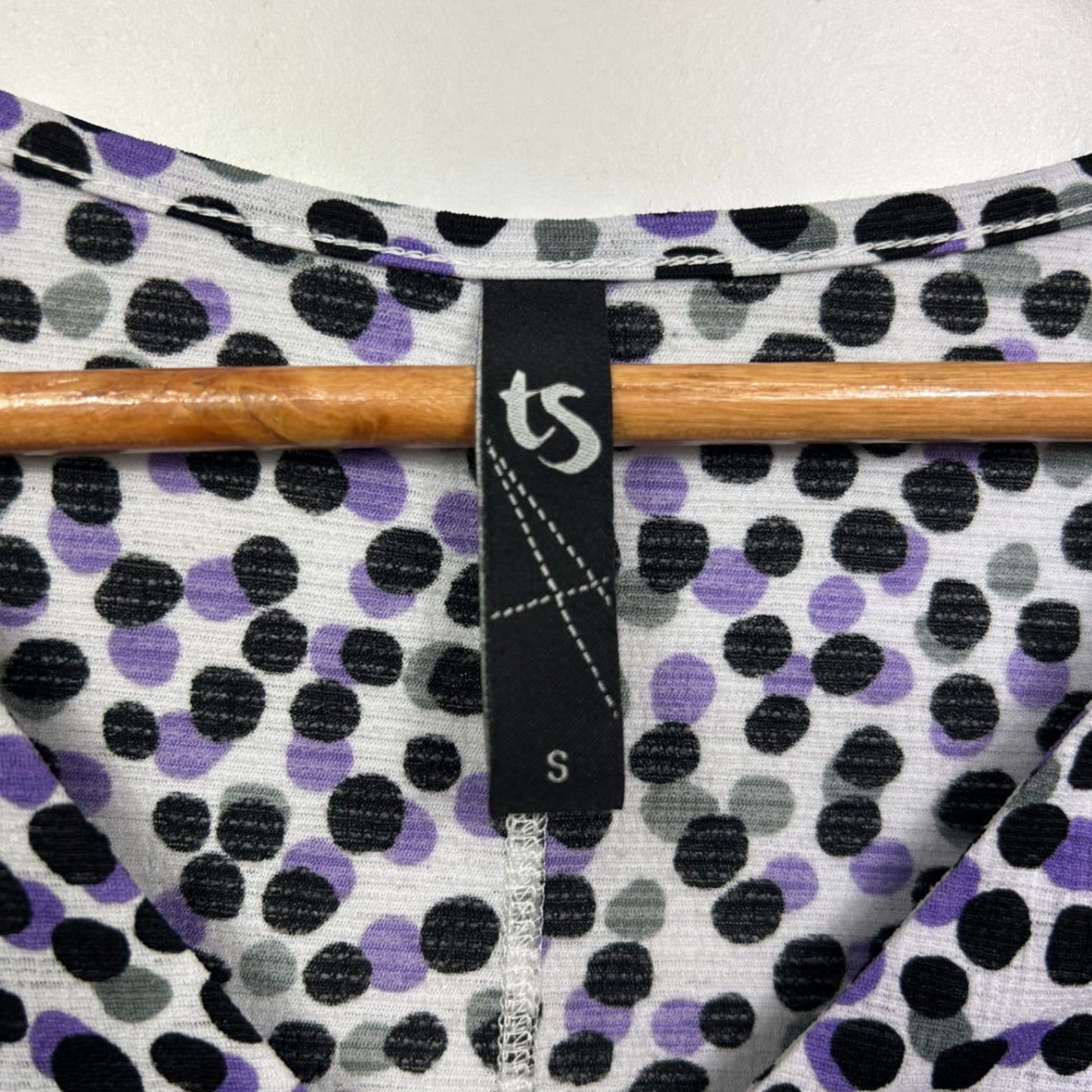 Taking Shape Tunic Top Short Sleeve Size 16 Small Plus Pleated Dots