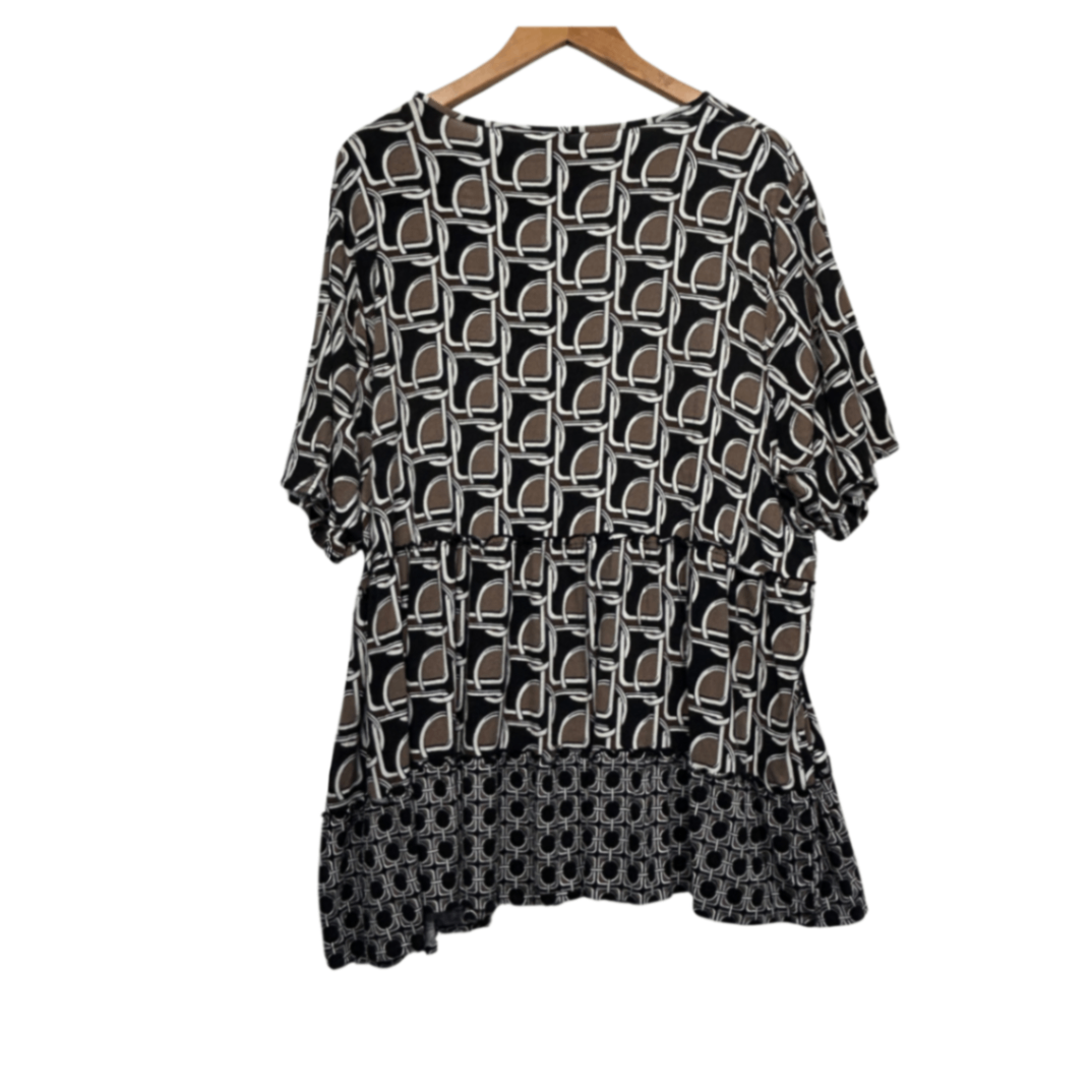 Taking Shape Tunic Top Size 22 Plus Short Sleeve Viscose