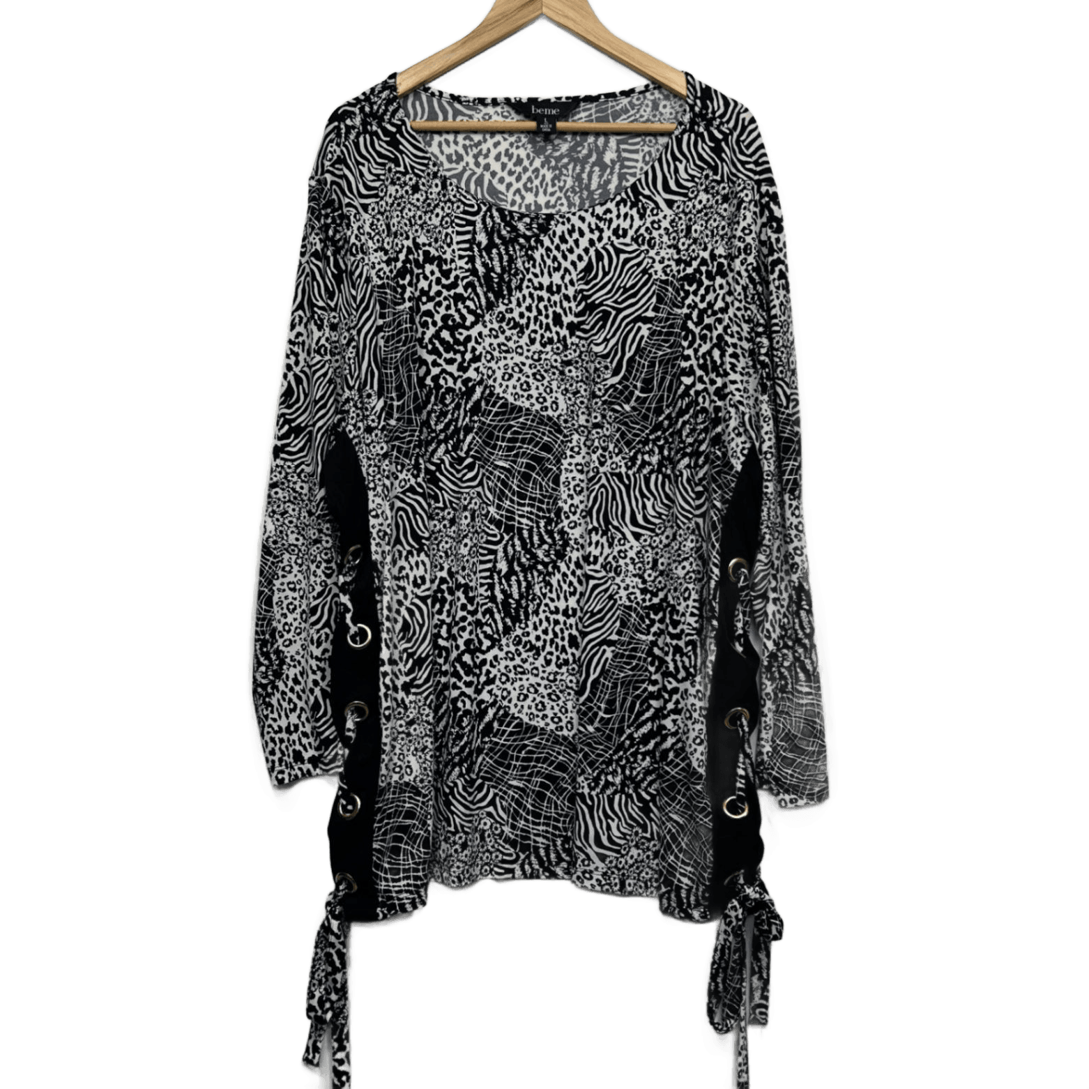 Beme Tunic Top Size 20 Black White Long Sleeve