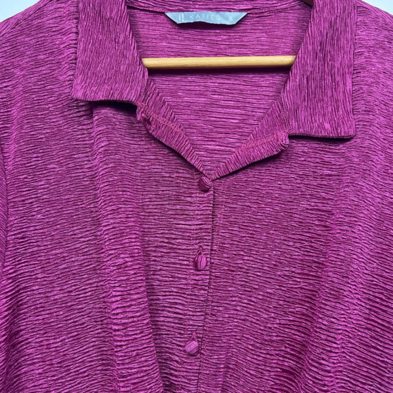 Katies Top Size XL Pink Long Sleeve Twist Front