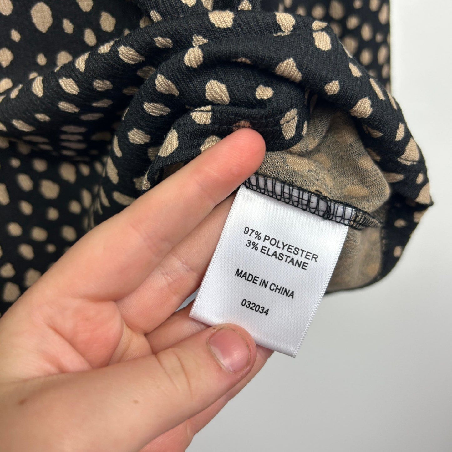 Sussan Womens Black Beige Long Sleeve Top Blouse Size 14 L