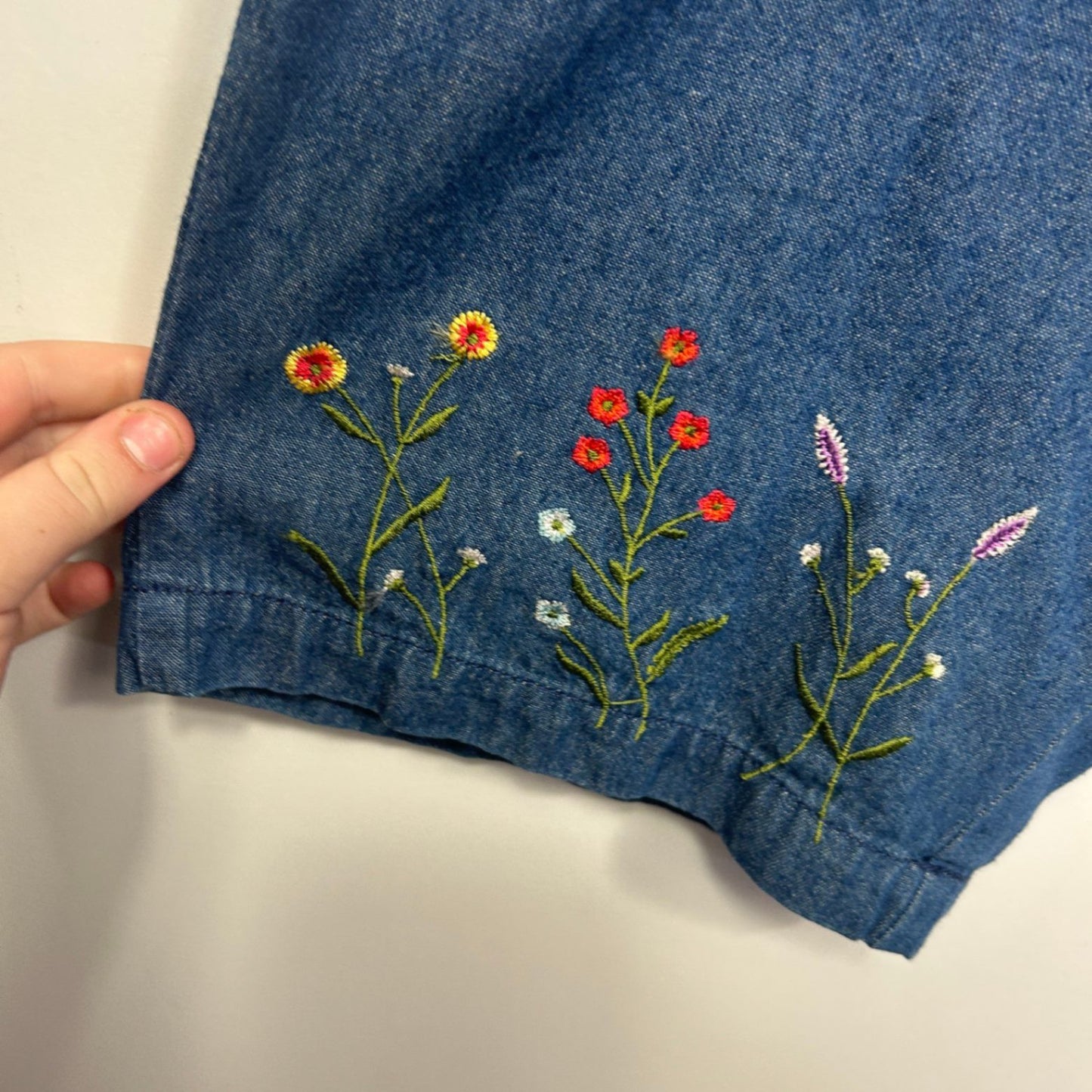 Damart Womens Blue Denim Cropped Trousers Size 20 Embroidered Floral