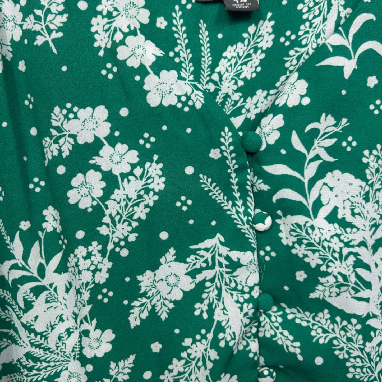 Autograph Green Short Sleeve V-Neck Floral Button Up Peplum Top Size 14