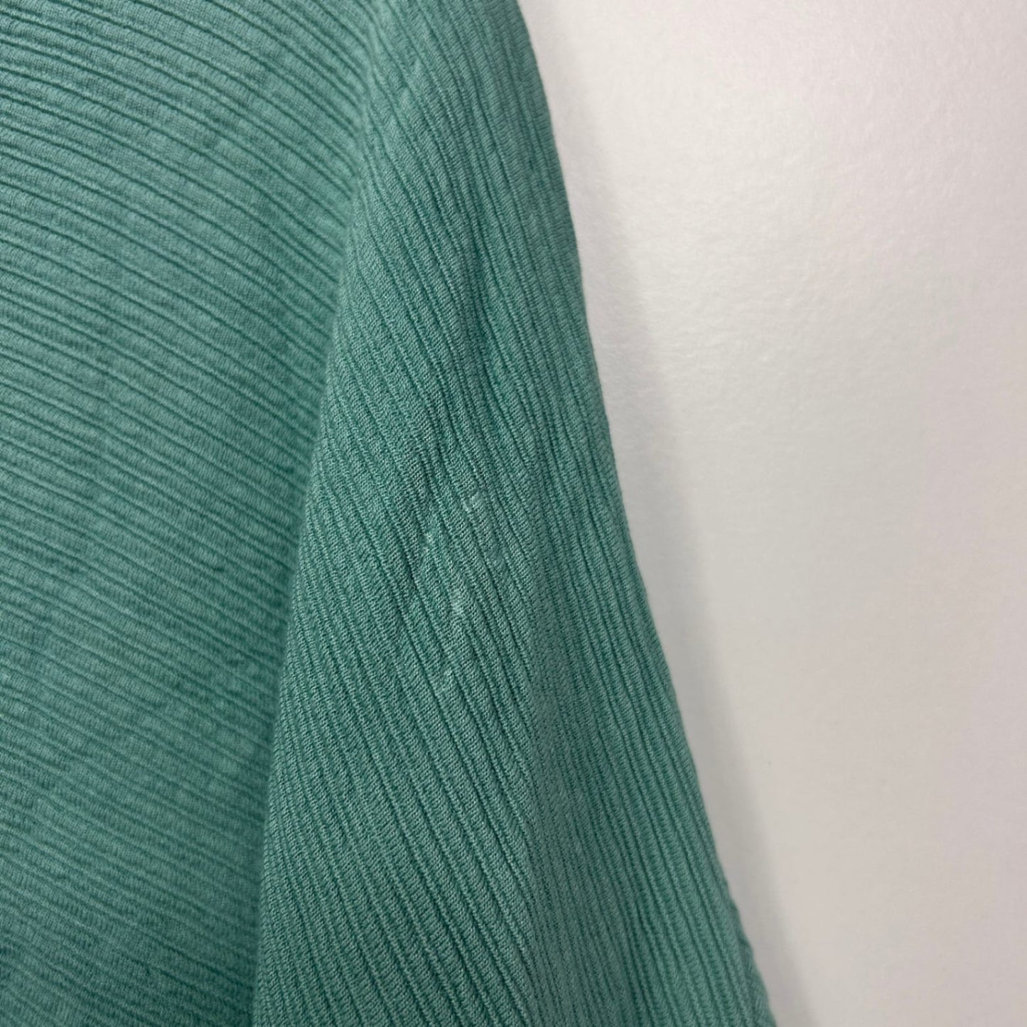 Virtuelle Green 3/4 Sleeve Viscose Ribbed Tunic Top Size 20 Plus Large
