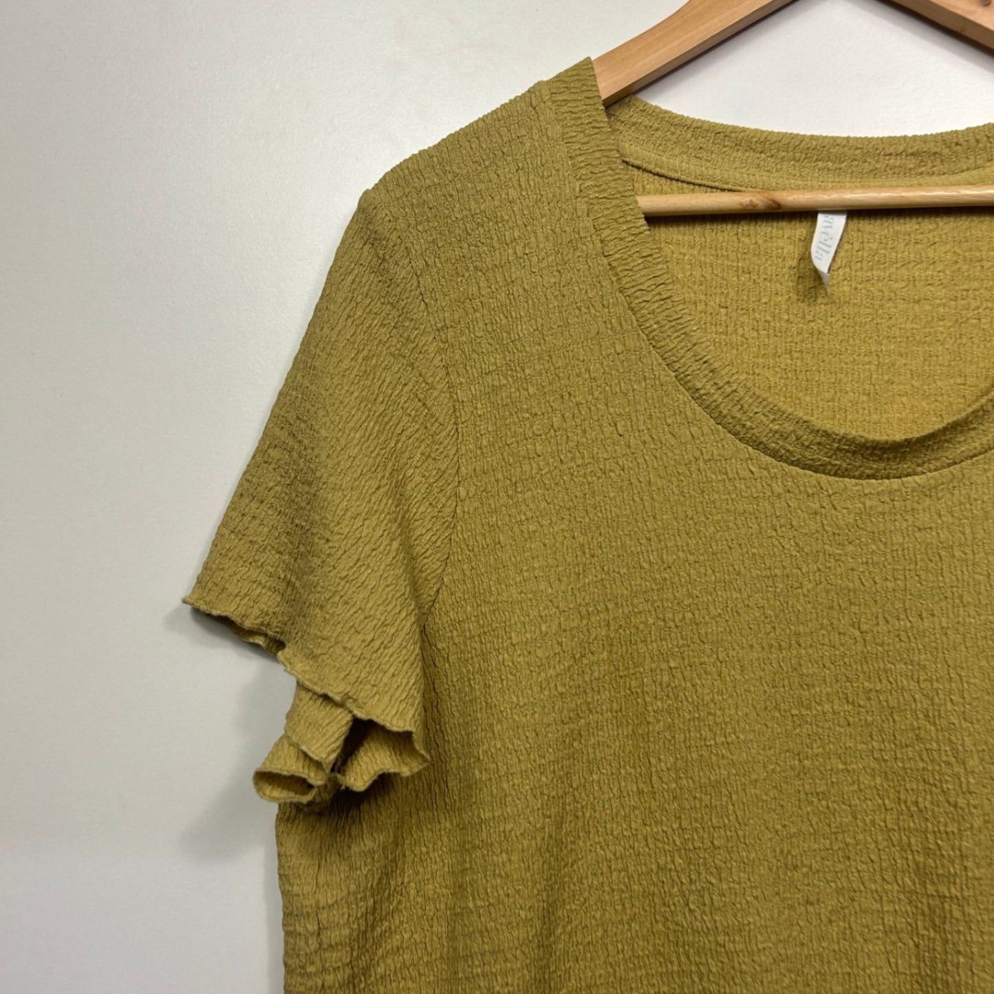 Avella Khaki Short Sleeve Casual Blouse Top Size 18 Viscose Blend