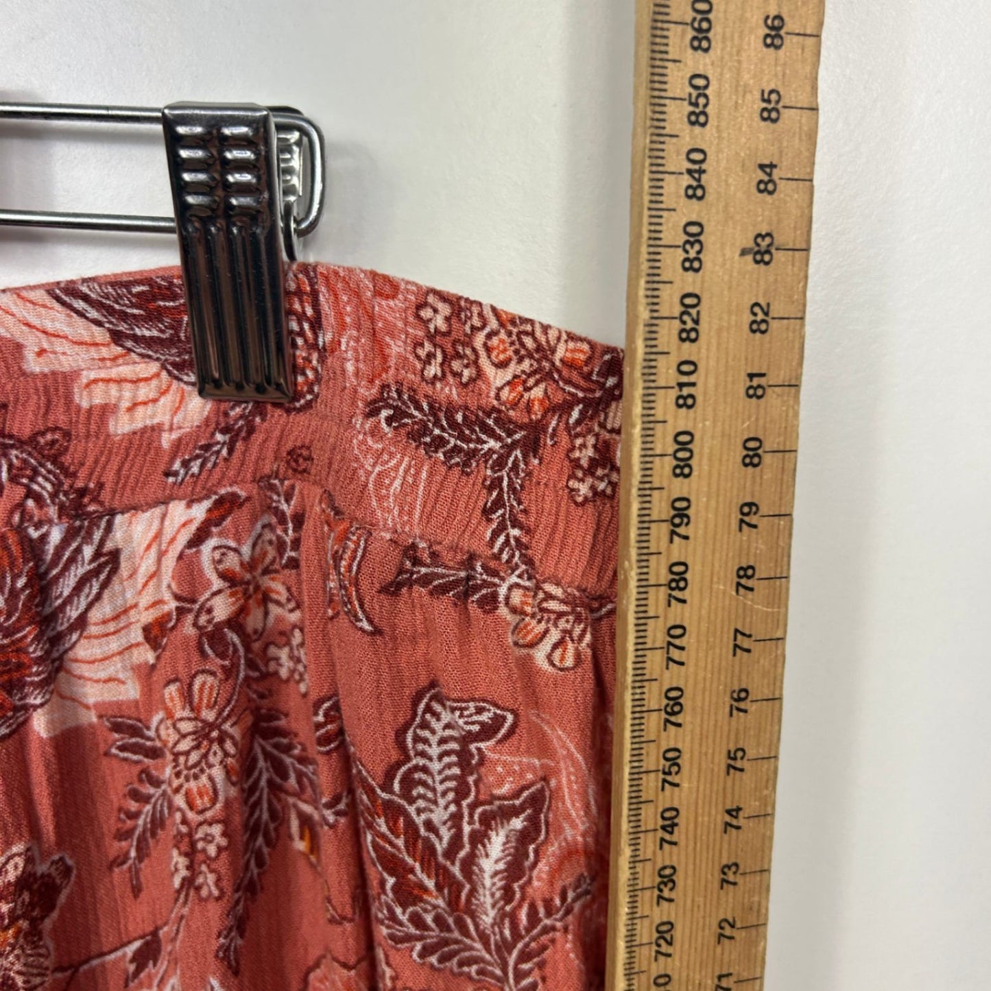 Paisley Print Midi Length Rust Viscose Maxi Skirt Size 20 - 22