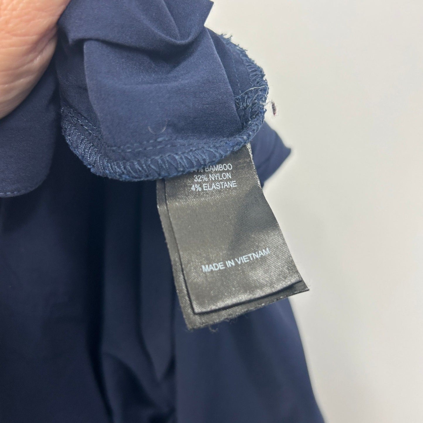 Taking Shape Pull On Cropped Pants Size 22 Navy