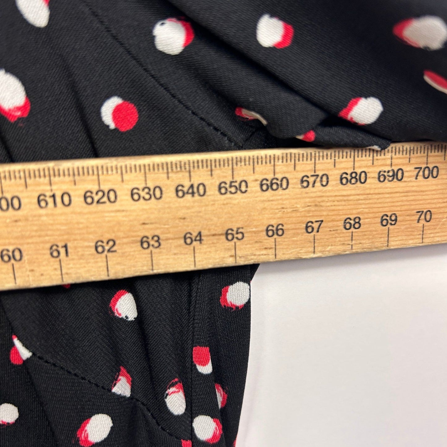 Taking Shape Tunic Top Size 20 Large Plus Floral Red Black