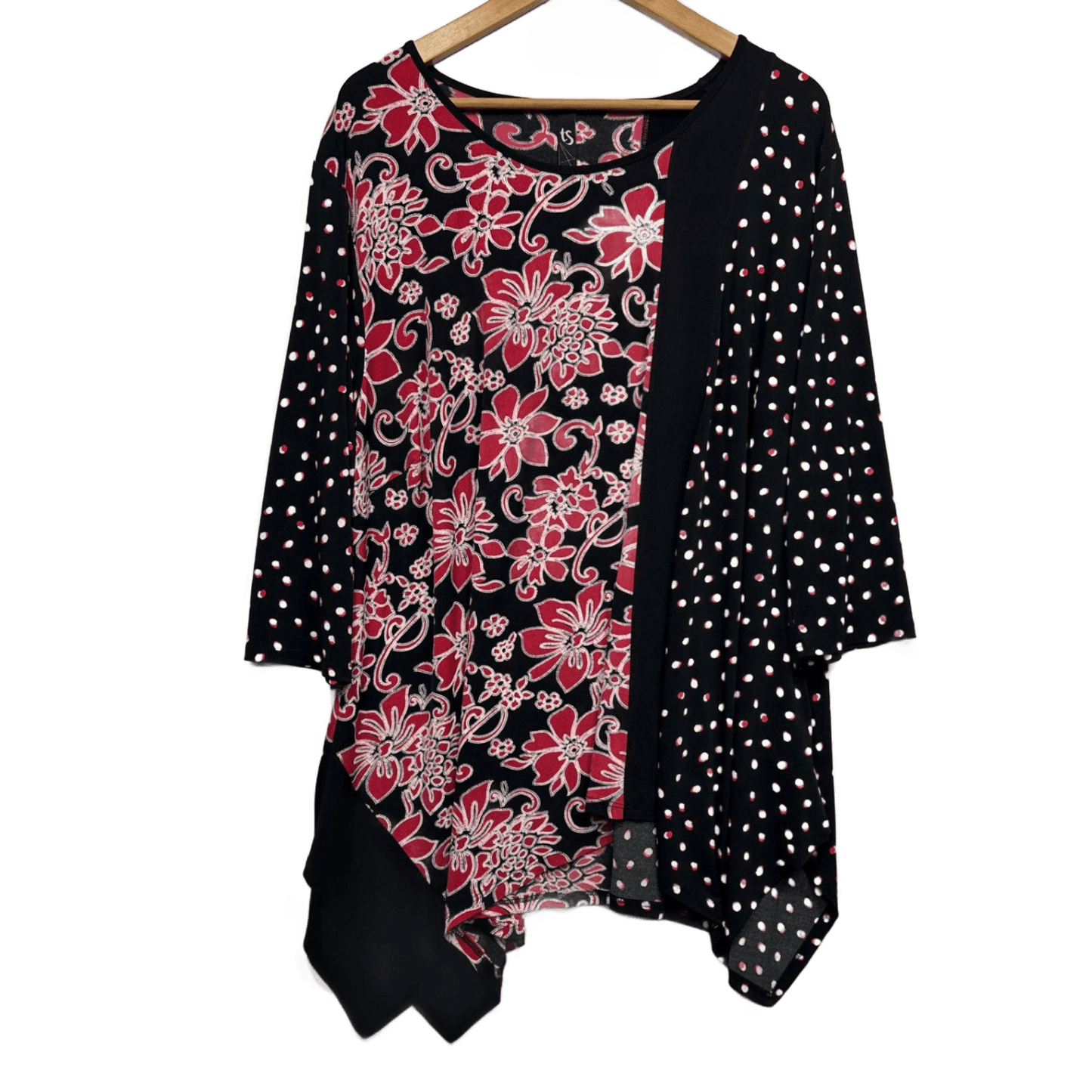 Taking Shape Tunic Top Size 20 Large Plus Floral Red Black