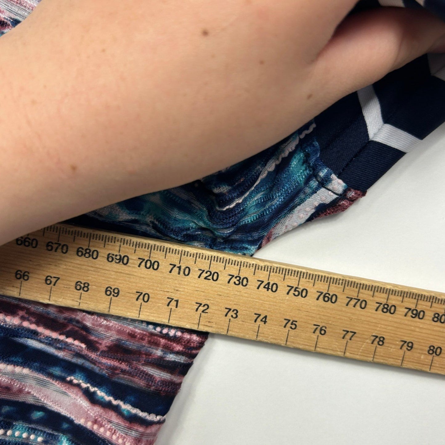 Taking Shape Tunic Top Size 16 Plus Small 3/4 Sleeve Multicoloured Ribbed