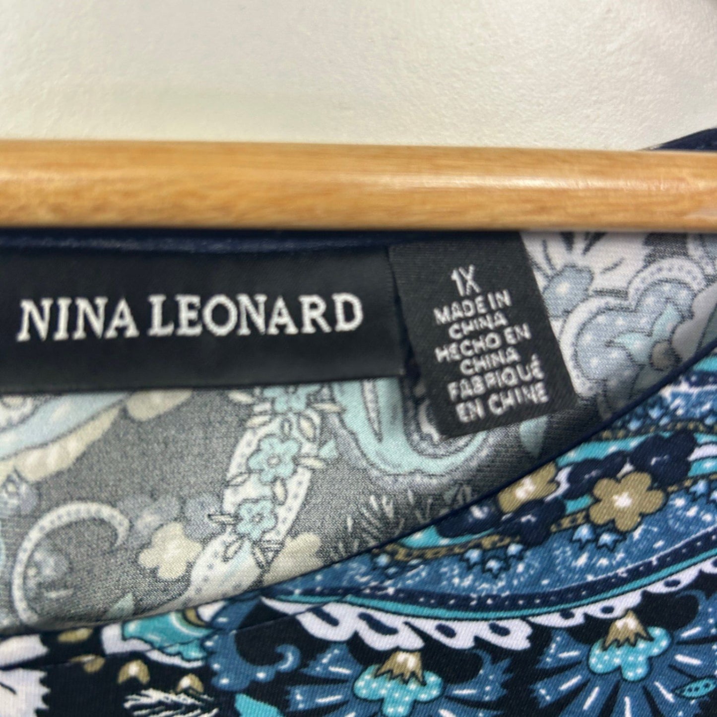 Nina Leonard Blue Paisley Print Short Sleeve Round Neck Top Size 16