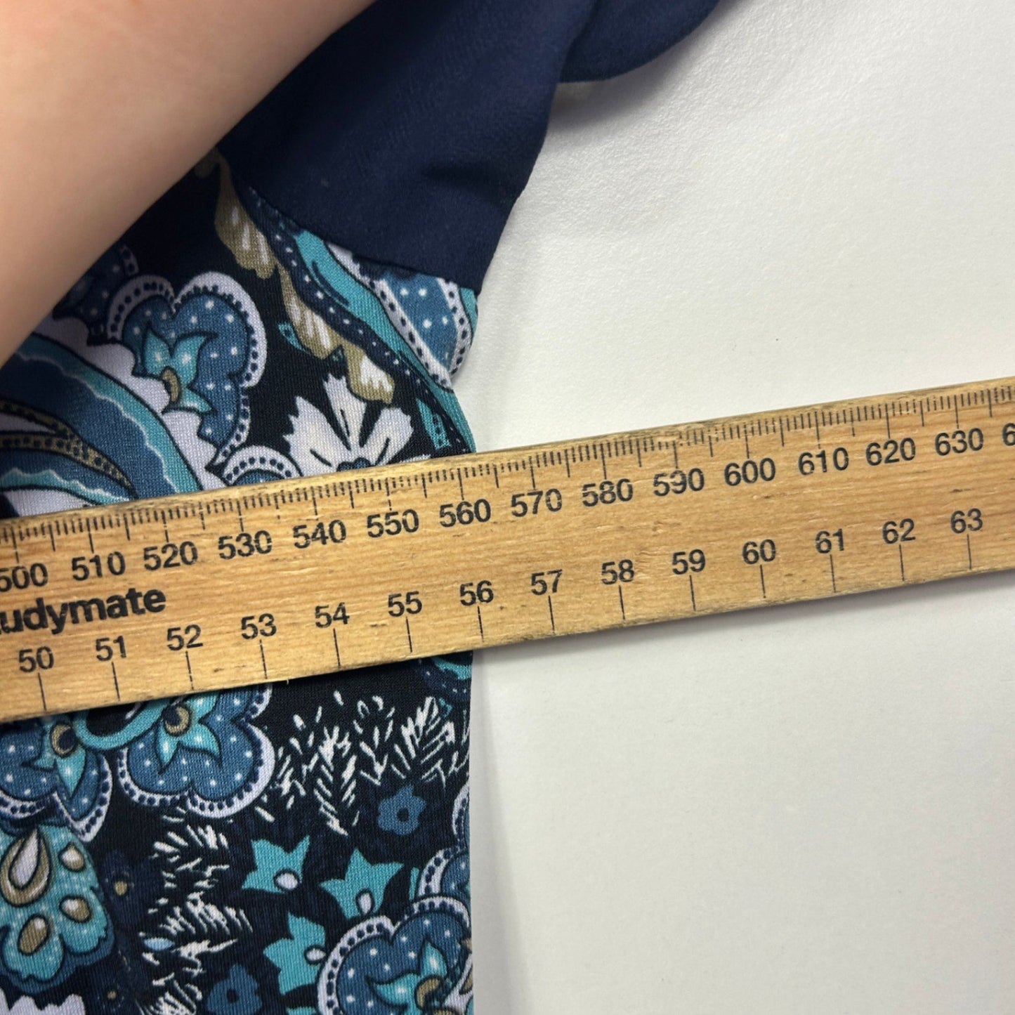 Nina Leonard Blue Paisley Print Short Sleeve Round Neck Top Size 16