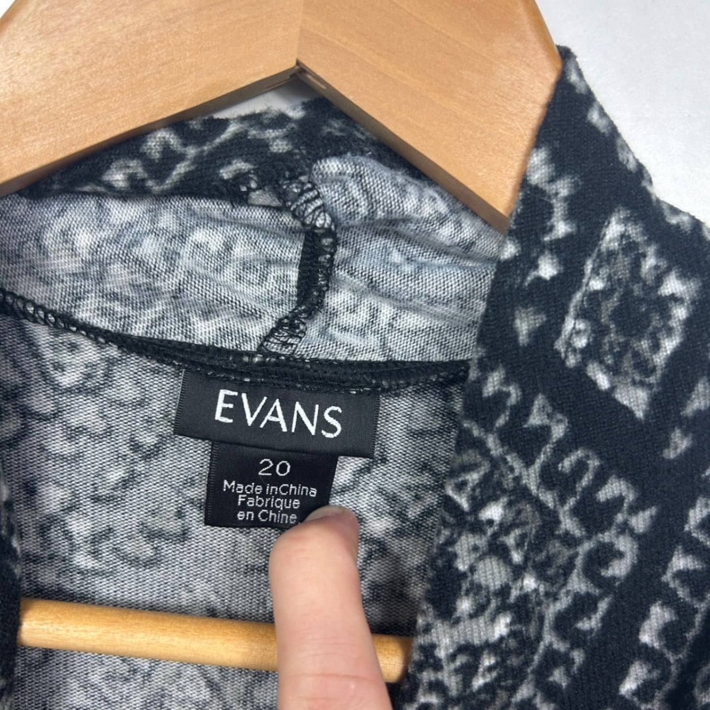 Evans City Chic Black White Long Sleeve Layered Knit Top Size 20