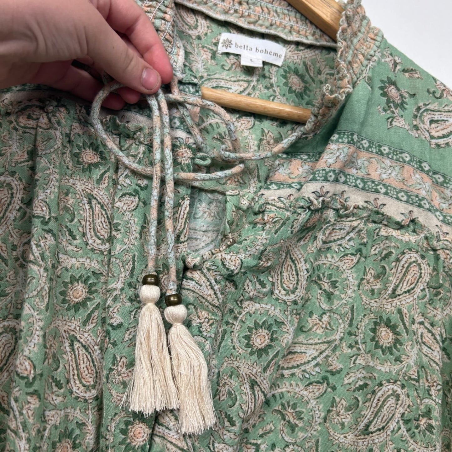 Bella Boheme Boho Top Size Large Long Sleeve Paisley Print