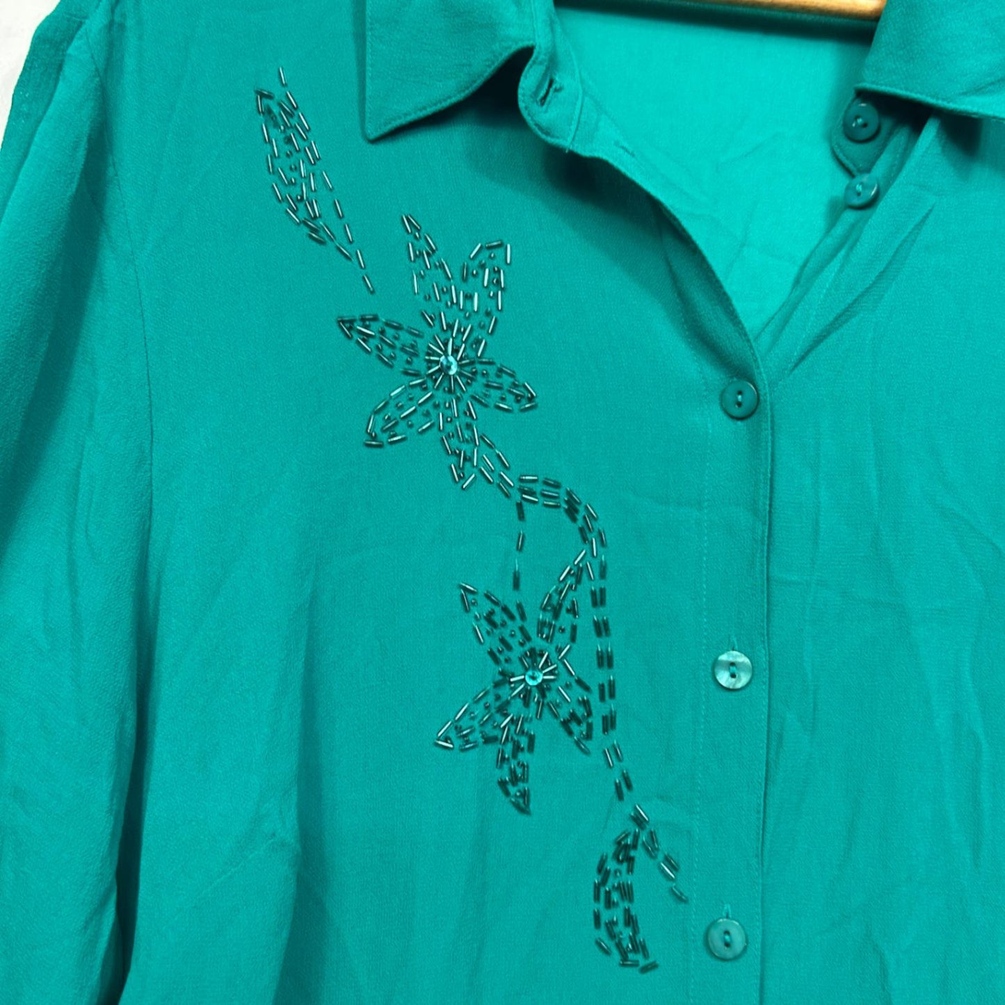 Susan Blake Button Up Green Long Sleeve Collared Beaded Shirt Blouse Size 20