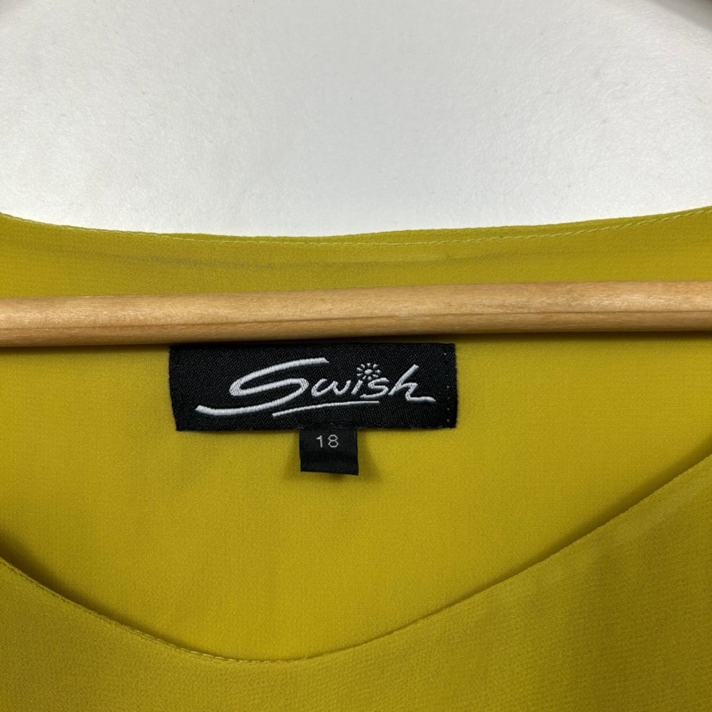 Swish Green Short Sleeve Scoop Neck Layered Blouse Size 18