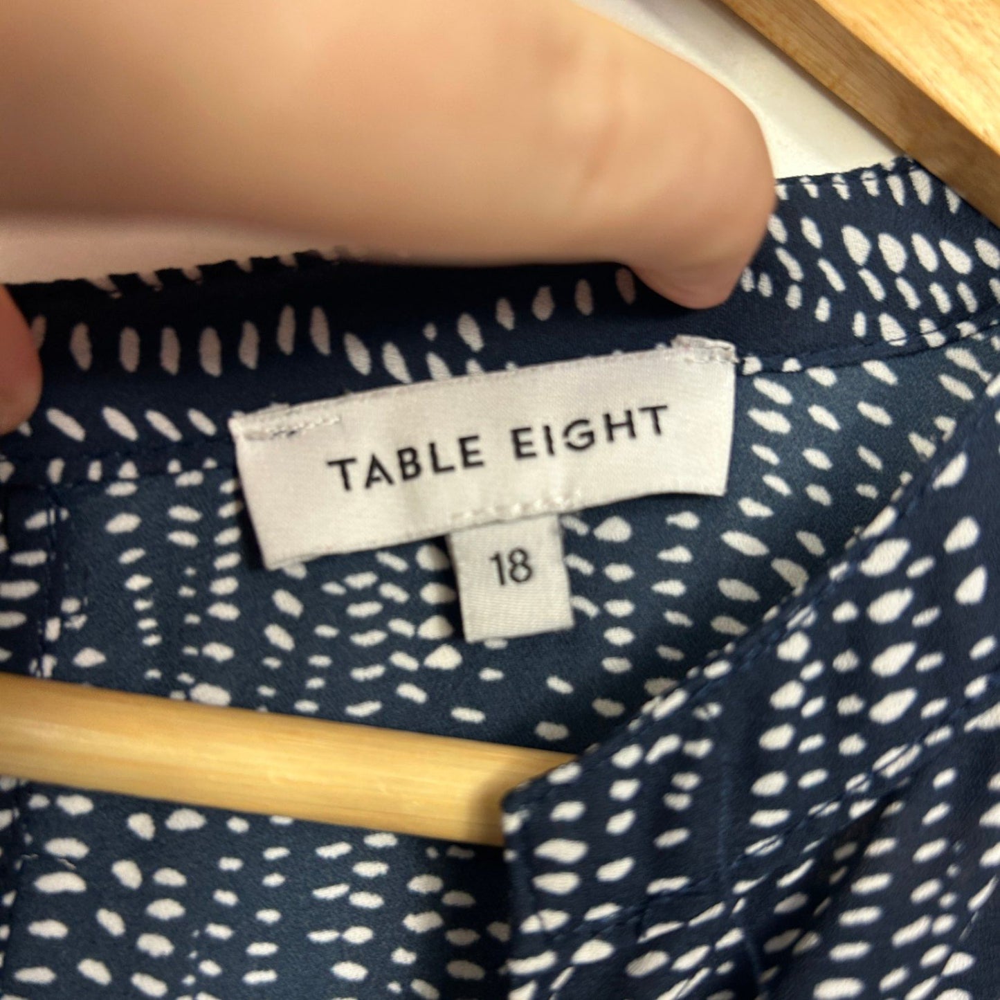 Table Eight Navy White Sleeveless Crew Neck Blouse Top Size 18