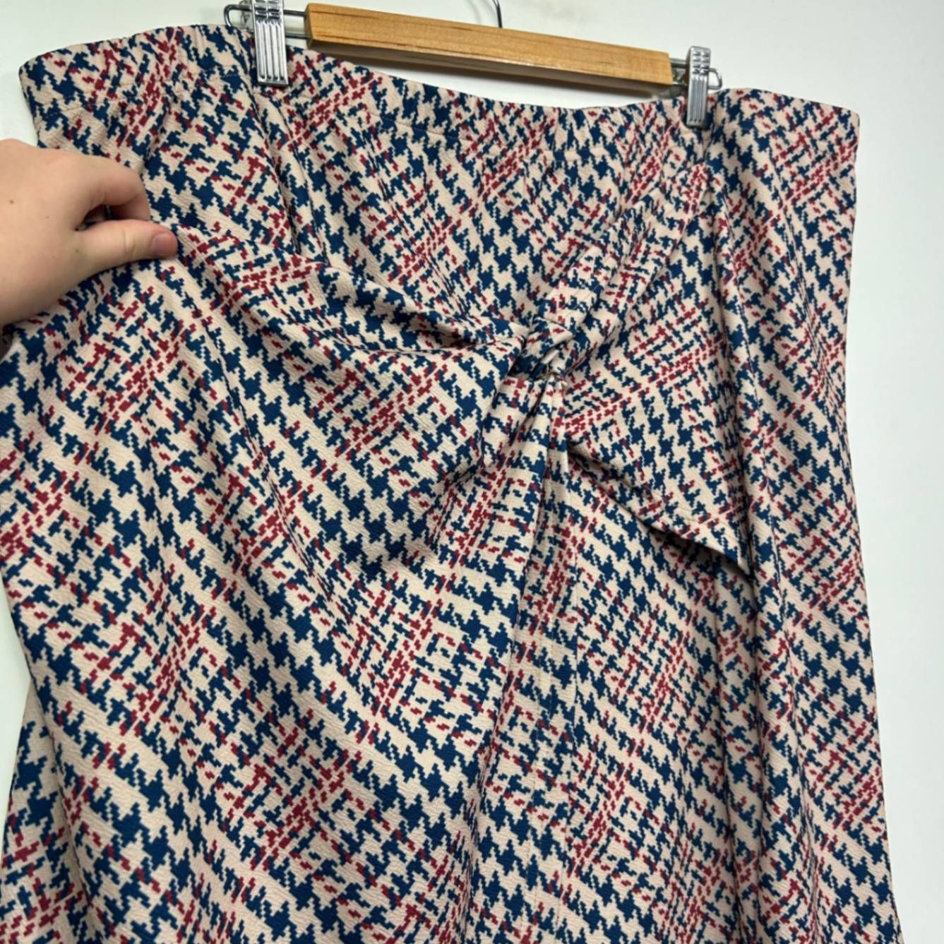 Multicoloured Houndstooth Check Knee Length Skirt Size 5XL Fit 22 - 24