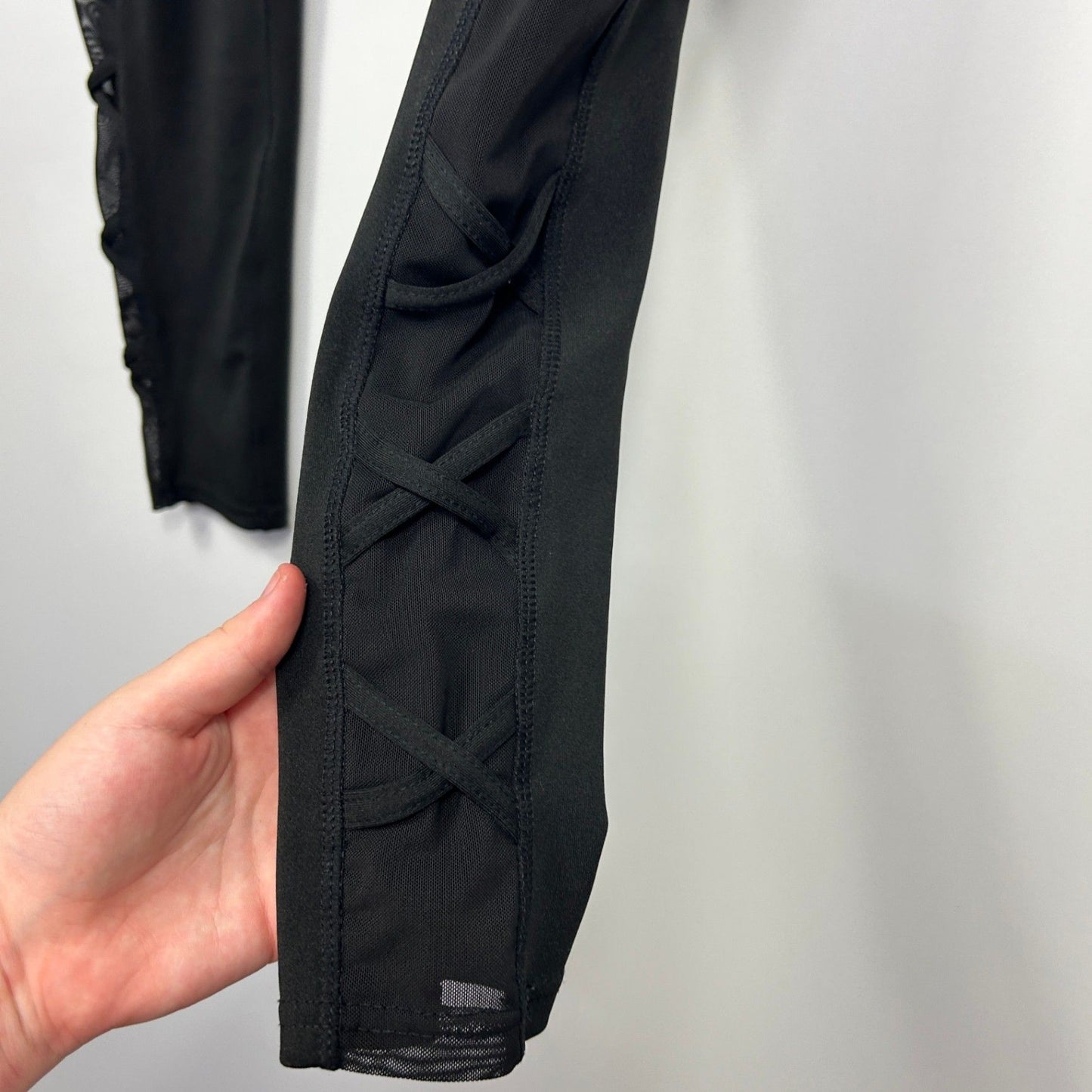 PopFit Black High Waist Active Leggings Mesh Detail Pockets Size Large