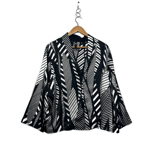 Taking Shape Black White Jacket Top Size 22