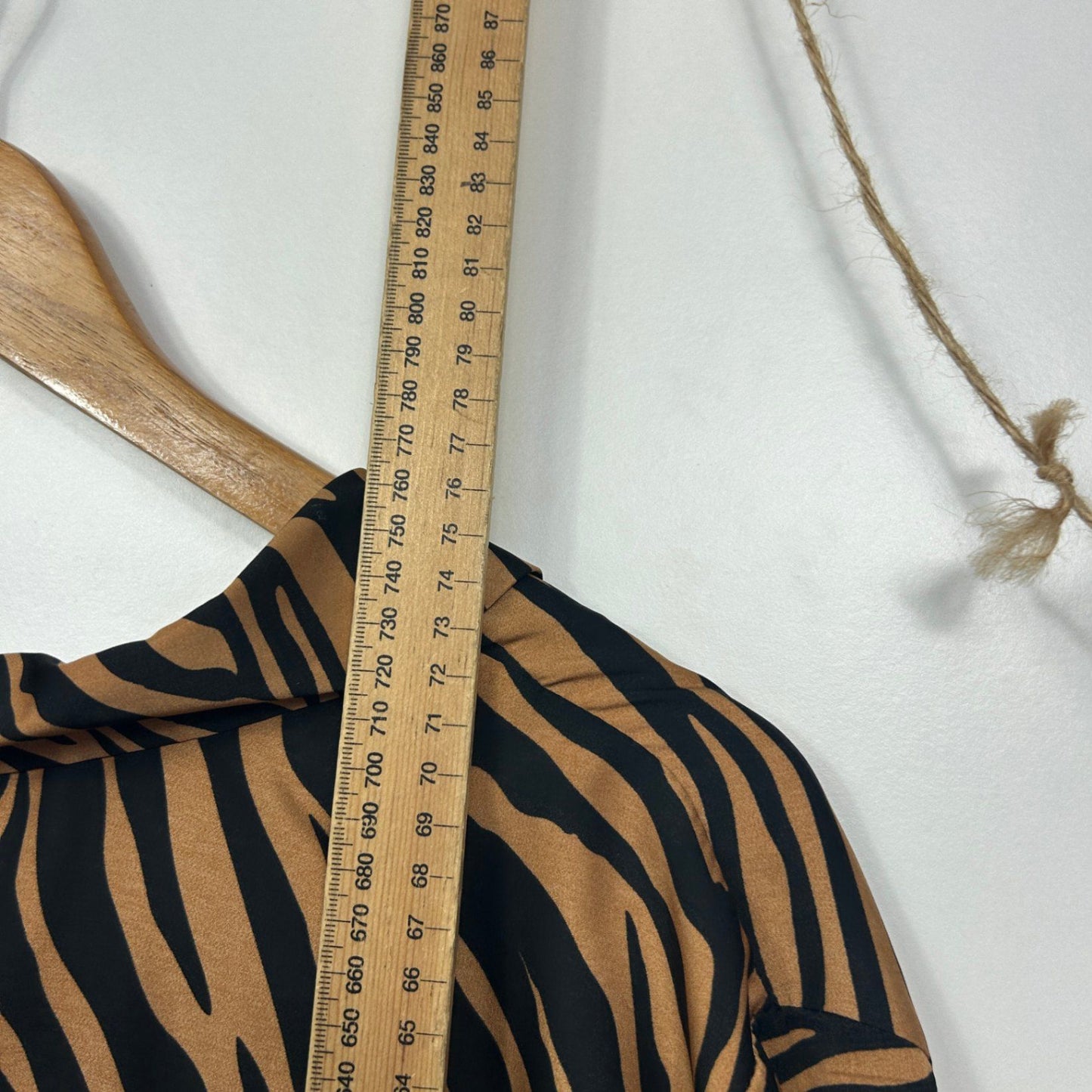 Target Women's Brown Black Long Sleeve V Neck Relaxed Fit Top Blouse Size 18